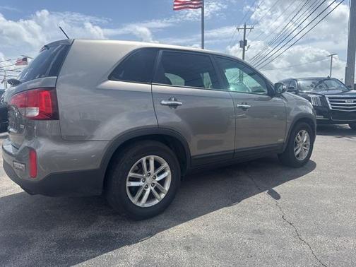 2015 Kia Sorento LX