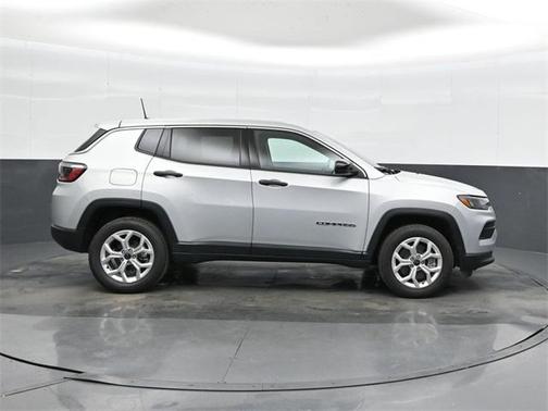 2025 Jeep Compass Sport