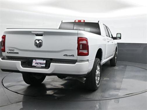 2024 RAM 2500 Laramie Crew Cab 4x4 6'4' Box