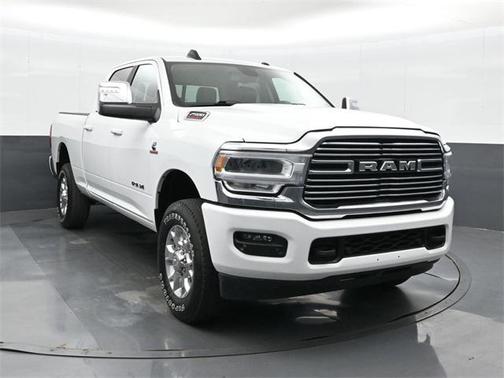 2024 RAM 2500 Laramie Crew Cab 4x4 6'4' Box