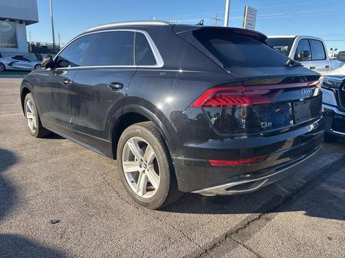 2021 Audi Q8 55 Premium