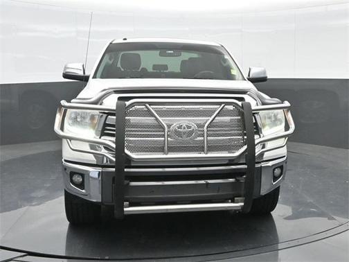 2016 Toyota Tundra Platinum