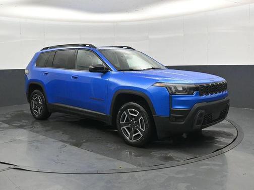 Hydro Blue Pearlcoat 2026 Jeep Cherokee Laredo 4x4