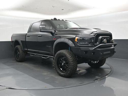 Diamond Black Crystal Pearlcoat 2024 RAM 2500 Power Wagon