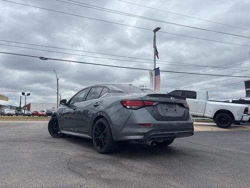 2021 Nissan Sentra SR