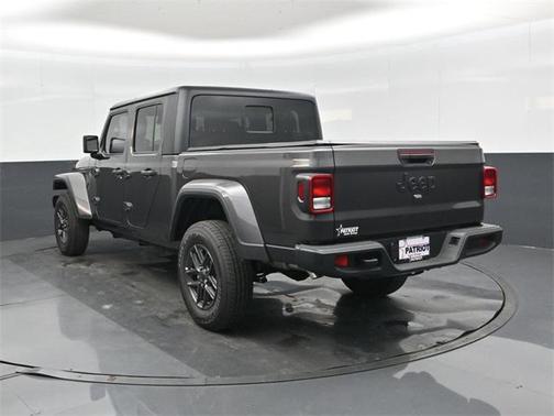 2025 Jeep Gladiator Sport S