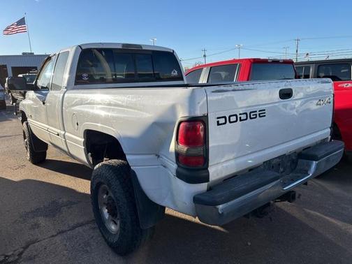 2002 Dodge Ram 2500 Base