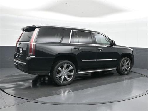 2016 Cadillac Escalade Luxury