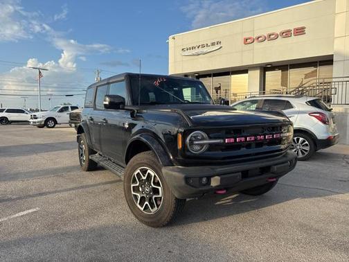 2024 Ford Bronco Outer Banks