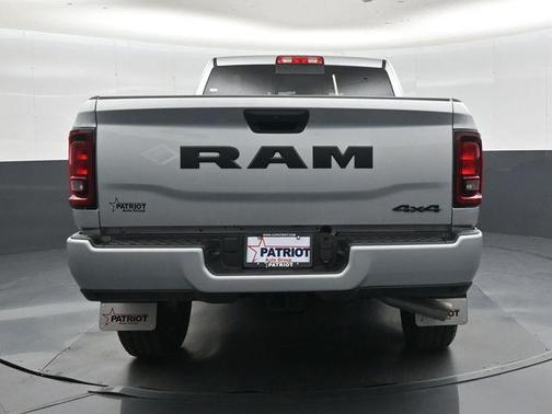 Silver Zynith 2026 RAM 2500 Tradesman Crew Cab 4x4 6'4' Box