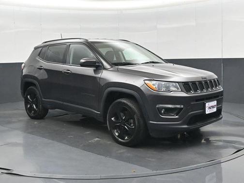 Granite Crystal Metallic Clearcoat 2020 Jeep Compass Latitude