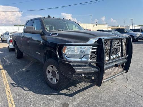2020 RAM 2500 Tradesman Crew Cab 4X4 8' Box