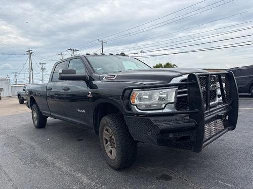 2020 RAM 2500 Tradesman Crew Cab 4X4 8' Box
