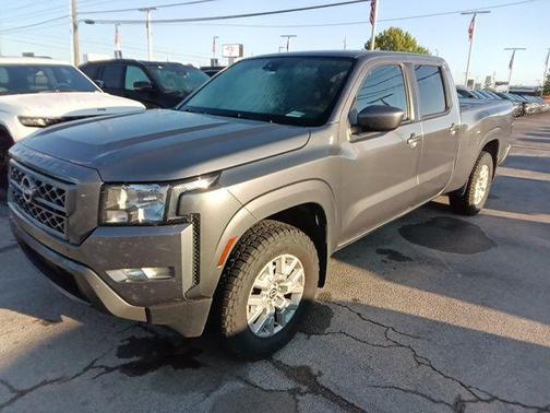 Gun Metallic 2022 Nissan Frontier SV