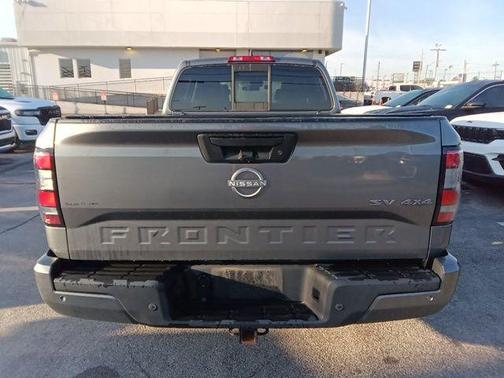 Gun Metallic 2022 Nissan Frontier SV