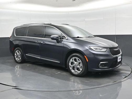 Maximum Steel Metallic Clearcoat 2021 Chrysler Pacifica Limited