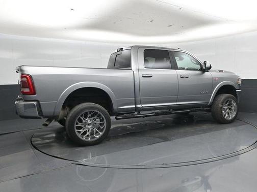 Billet Silver Metallic Clearcoat 2022 RAM 2500 Laramie Crew Cab 4x4 6'4' Box
