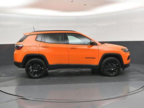 Joose 2026 Jeep Compass Latitude
