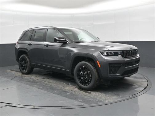 2026 Jeep Grand Cherokee Altitude