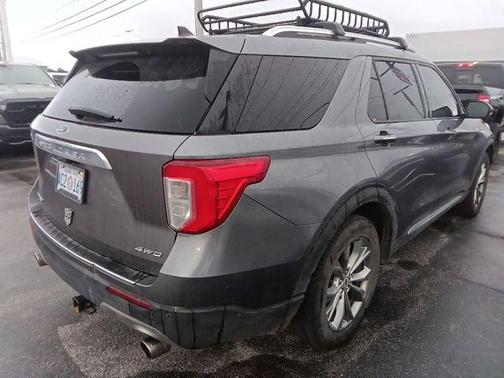 Carbonized Gray Metallic 2021 Ford Explorer Limited