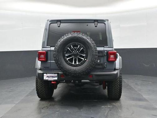 Anvil Clearcoat 2026 Jeep Wrangler Rubicon