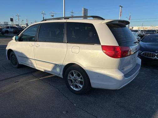 2006 Toyota Sienna 