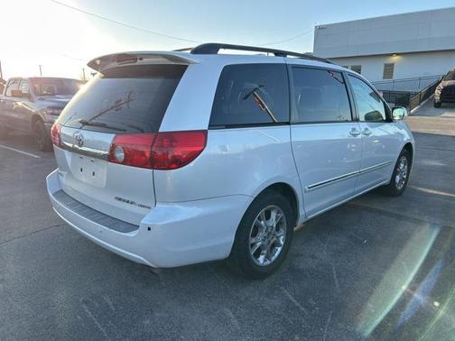 2006 Toyota Sienna 