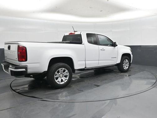 Summit White 2022 Chevrolet Colorado LT