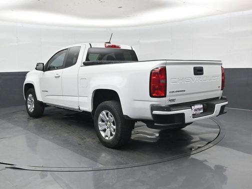 Summit White 2022 Chevrolet Colorado LT