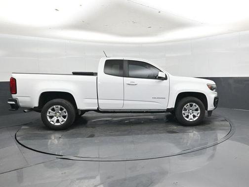 Summit White 2022 Chevrolet Colorado LT