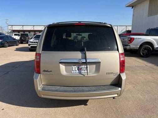 Light Sandstone Metallic Clearcoat 2009 Dodge Grand Caravan SXT