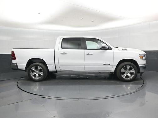 Bright White Clearcoat 2024 RAM 1500 Laramie