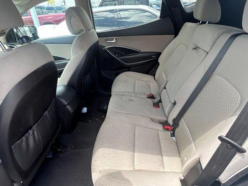 Pearl White 2018 Hyundai Santa Fe Sport 2.4L