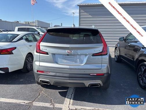 2023 Cadillac XT4 Premium Luxury