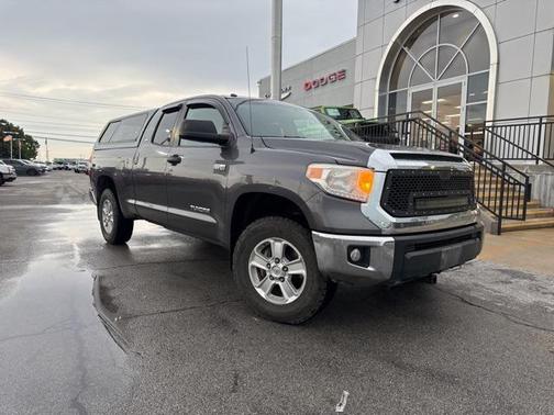2015 Toyota Tundra SR5