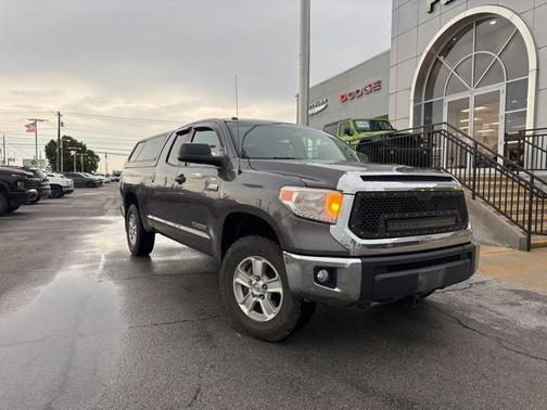 2015 Toyota Tundra SR5