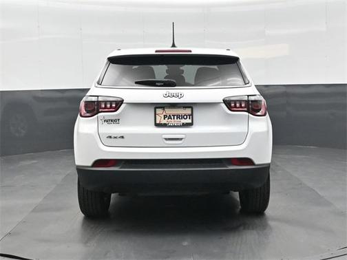 2025 Jeep Compass Sport