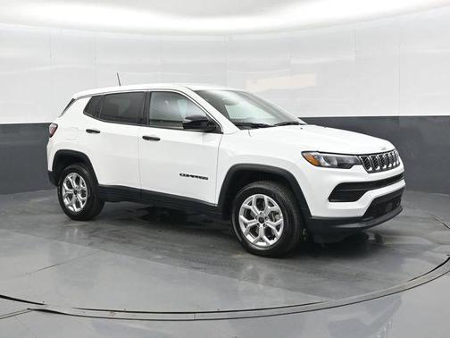 Bright White Clearcoat 2025 Jeep Compass Sport