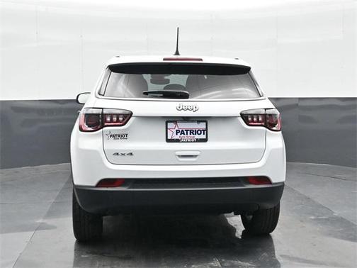 2025 Jeep Compass Sport