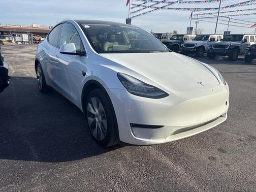 2023 Tesla Model Y Long Range Dual Motor All-Wheel Drive