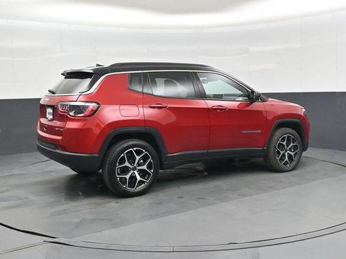 Red Hot Pearlcoat 2025 Jeep Compass Limited