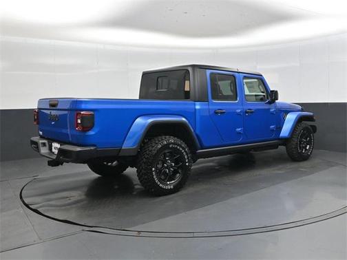 2026 Jeep Gladiator Willys 4x4