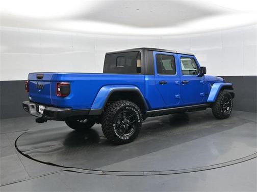 2026 Jeep Gladiator Willys 4x4
