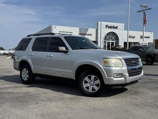 2010 Ford Explorer XLT