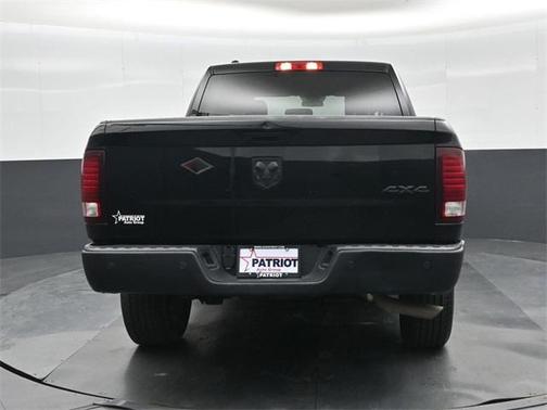 2023 RAM 1500 Classic Warlock Crew Cab 4x4 5'7' Box