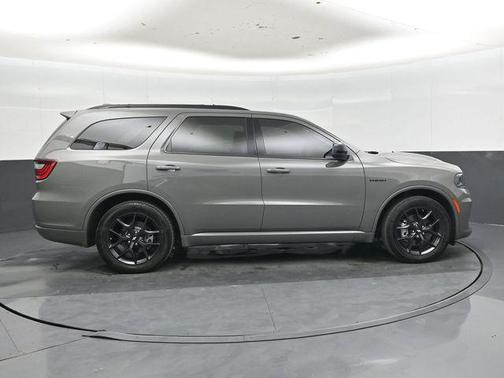 Destroyer Gray Clearcoat 2026 Dodge Durango GT AWD HEMI V8