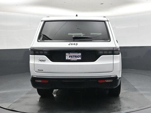 Bright White Clearcoat 2026 Jeep Grand Wagoneer Limited Reserve 4x4