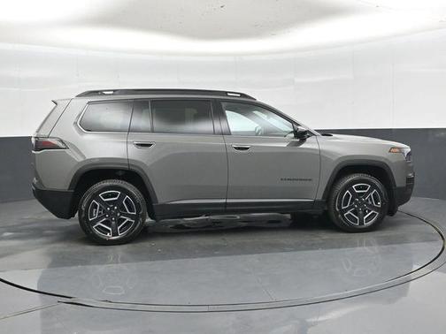 Sting-Gray Clearcoat 2026 Jeep Cherokee Limited