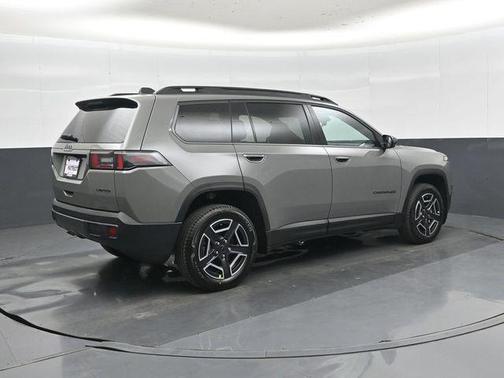 Sting-Gray Clearcoat 2026 Jeep Cherokee Limited