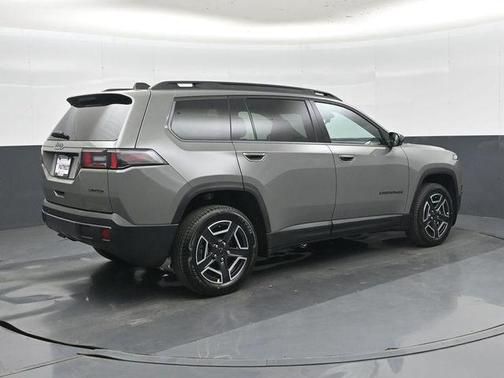 Sting-Gray Clearcoat 2026 Jeep Cherokee Limited